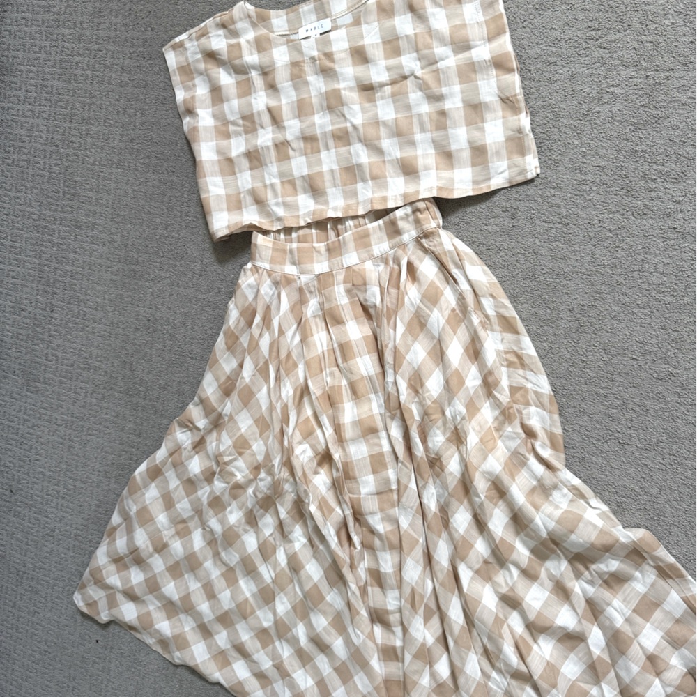 Two piece set, brand Mable